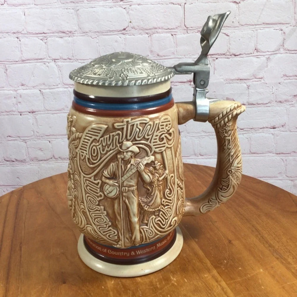 Vintage Avon 1994 Country & Western Music Ceramic Lidded Stein - Made in Brazil - Picture 1 of 10